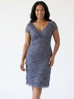 Marina Grey Lace Midi Dress | Elegant Cocktail & Wedding Guest Style Size 4